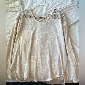 We The Free sweater/baggy shirt